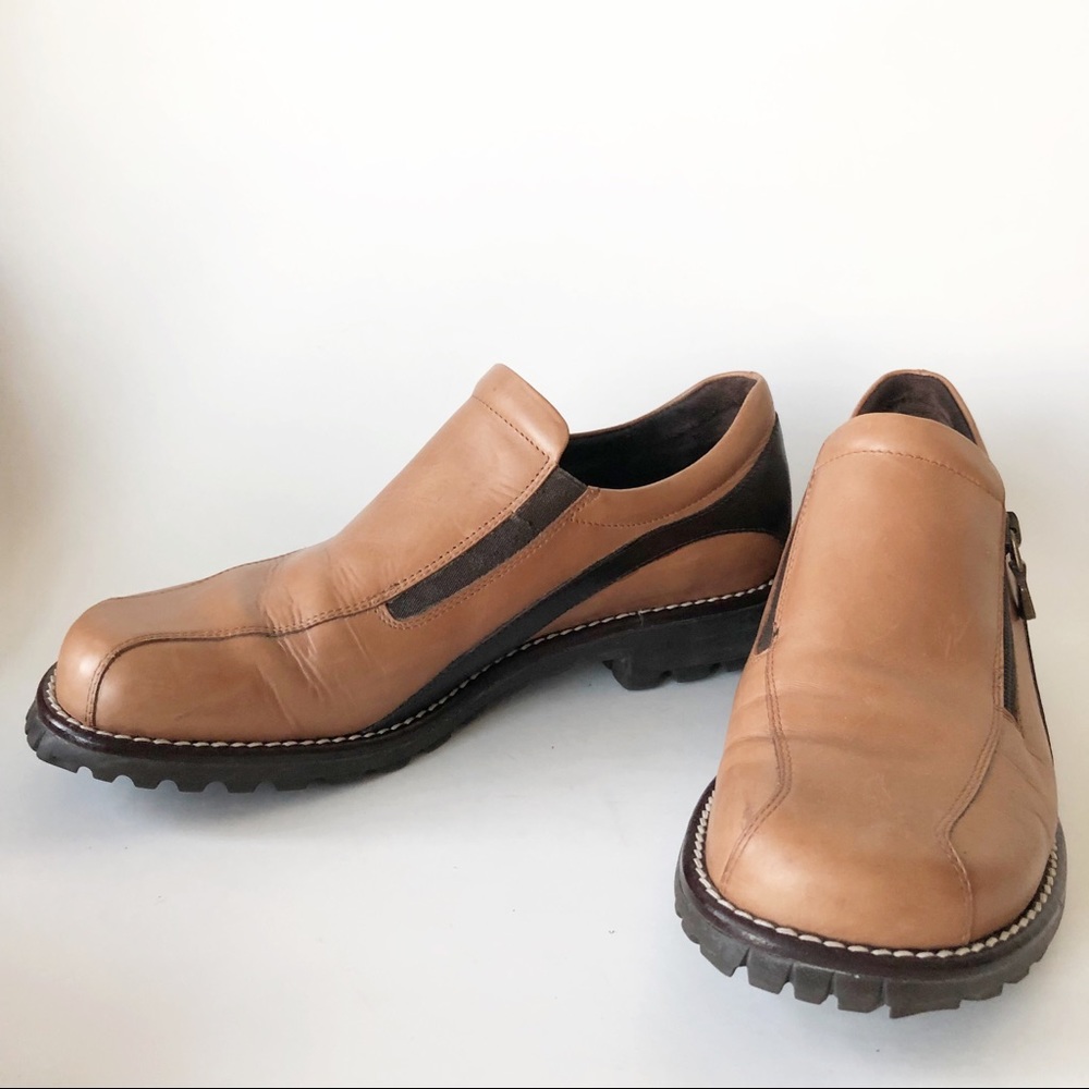 Donald J Pliner Tan Brown Leather UZip Loafer 7.5